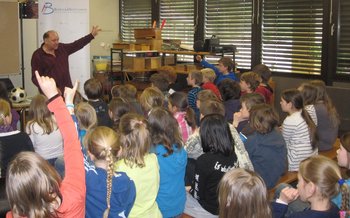 Ulli Schubert in der Mühlau-Schule